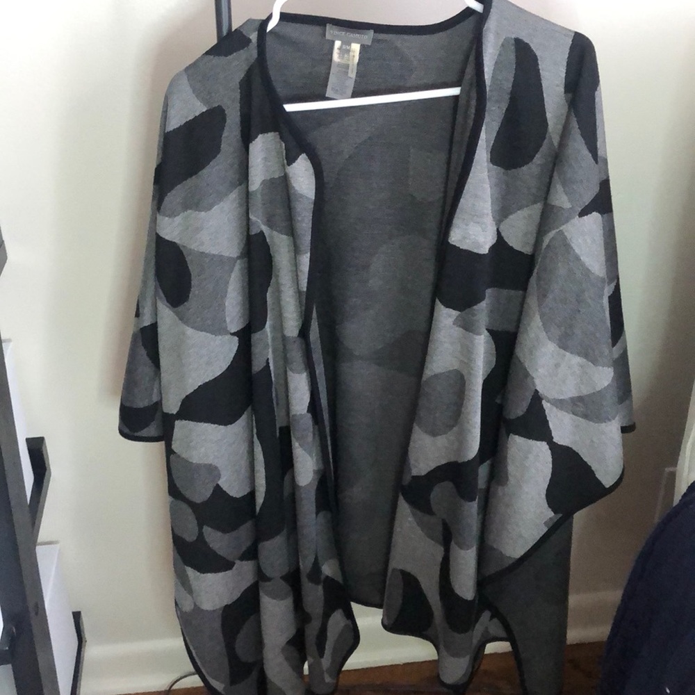 Vince Camuto Grey and Black Camo Wrap